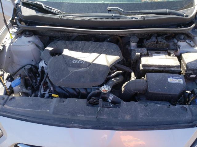 Photo 6 VIN: KMHCT5AE4HU313709 - HYUNDAI ACCENT SE 