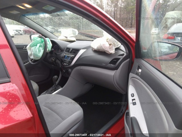 Photo 4 VIN: KMHCT5AE4HU316545 - HYUNDAI ACCENT 