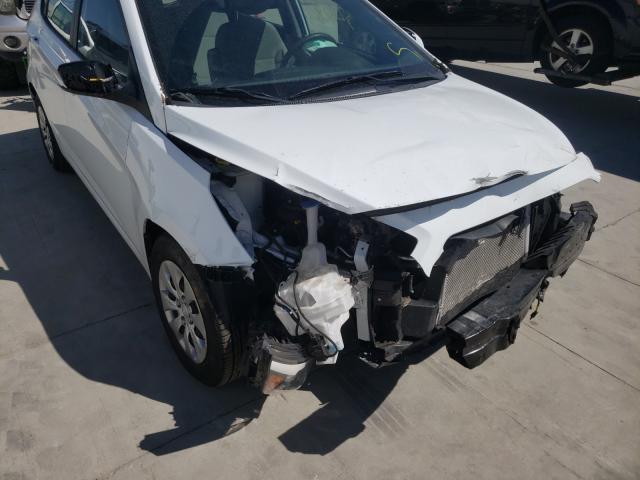 Photo 8 VIN: KMHCT5AE4HU326332 - HYUNDAI ACCENT SE 