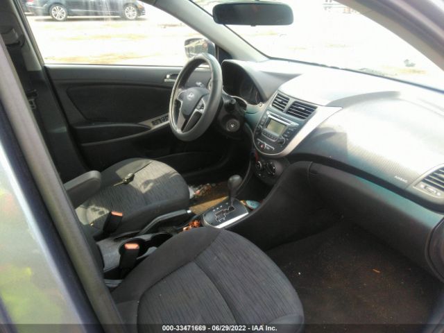 Photo 4 VIN: KMHCT5AE4HU341798 - HYUNDAI ACCENT 