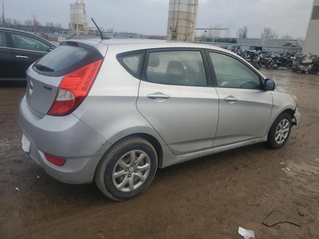 Photo 2 VIN: KMHCT5AE5CU015789 - HYUNDAI ACCENT 