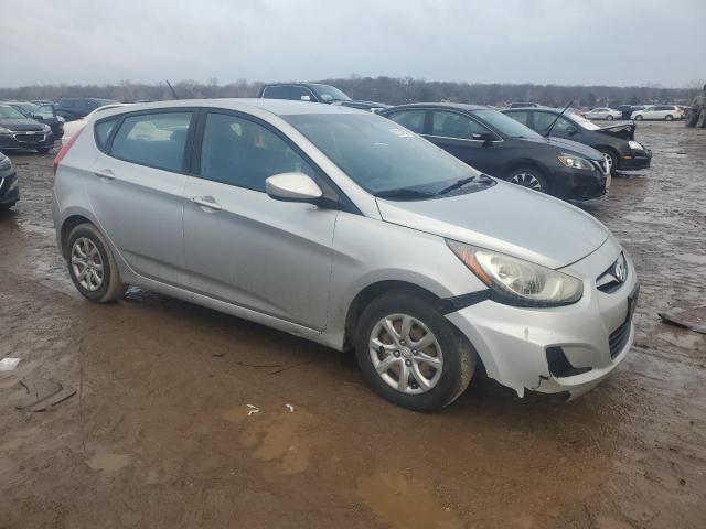 Photo 3 VIN: KMHCT5AE5CU015789 - HYUNDAI ACCENT 