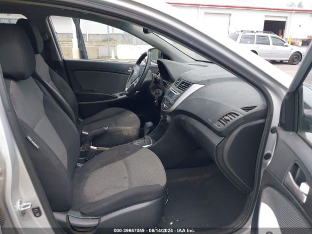 Photo 4 VIN: KMHCT5AE5CU034262 - HYUNDAI ACCENT 