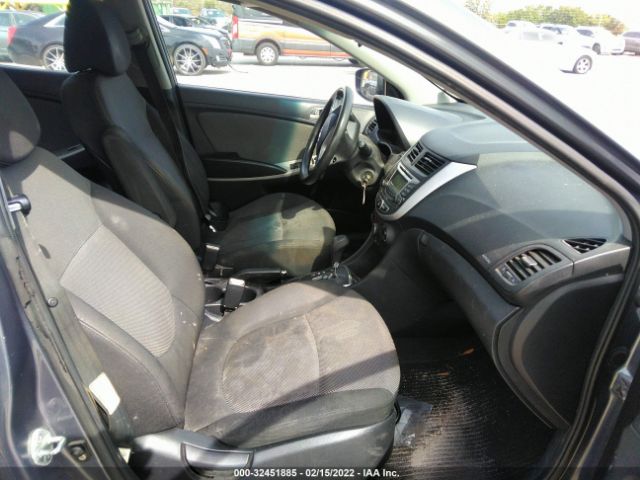 Photo 4 VIN: KMHCT5AE5CU045133 - HYUNDAI ACCENT 