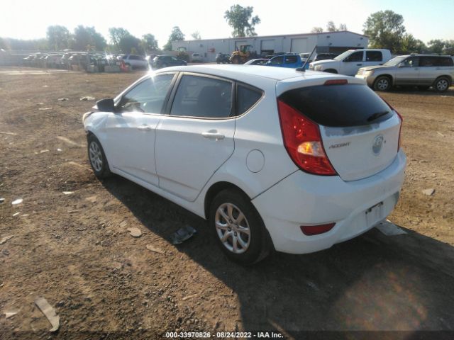 Photo 2 VIN: KMHCT5AE5DU106613 - HYUNDAI ACCENT 