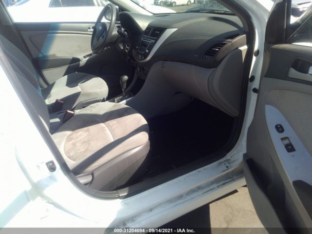 Photo 4 VIN: KMHCT5AE5EU174766 - HYUNDAI ACCENT 