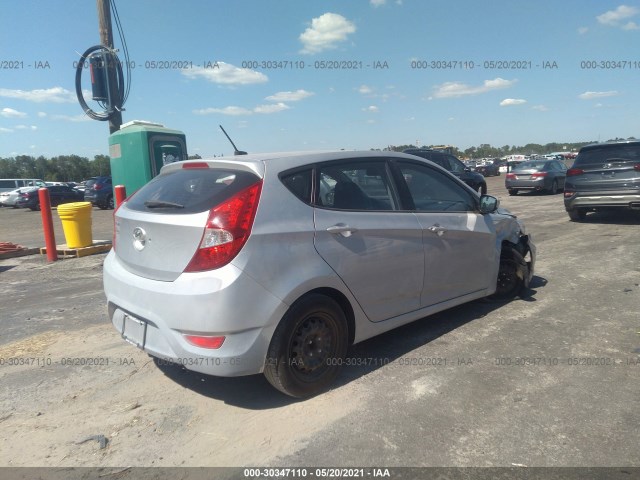 Photo 3 VIN: KMHCT5AE5FU213776 - HYUNDAI ACCENT 