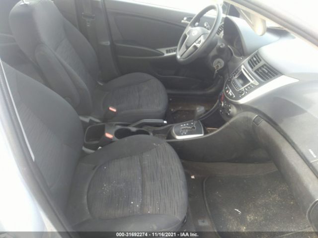 Photo 4 VIN: KMHCT5AE5FU229928 - HYUNDAI ACCENT 