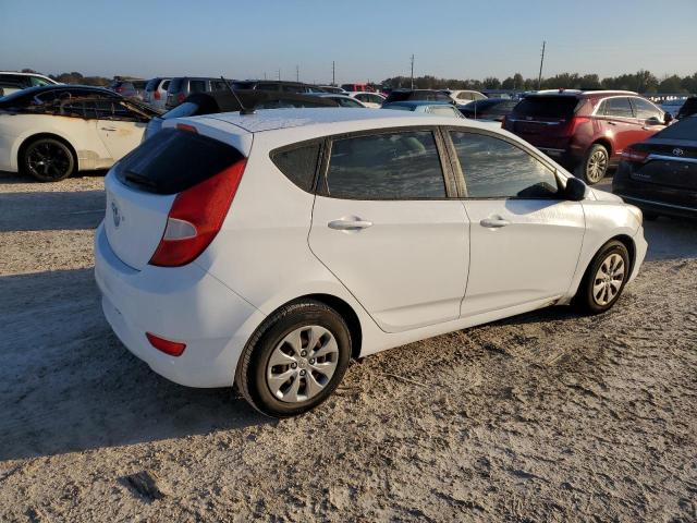 Photo 2 VIN: KMHCT5AE5HU310382 - HYUNDAI ACCENT SE 