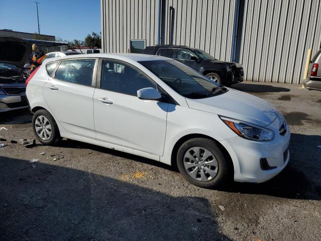 Photo 3 VIN: KMHCT5AE5HU325769 - HYUNDAI ACCENT SE 