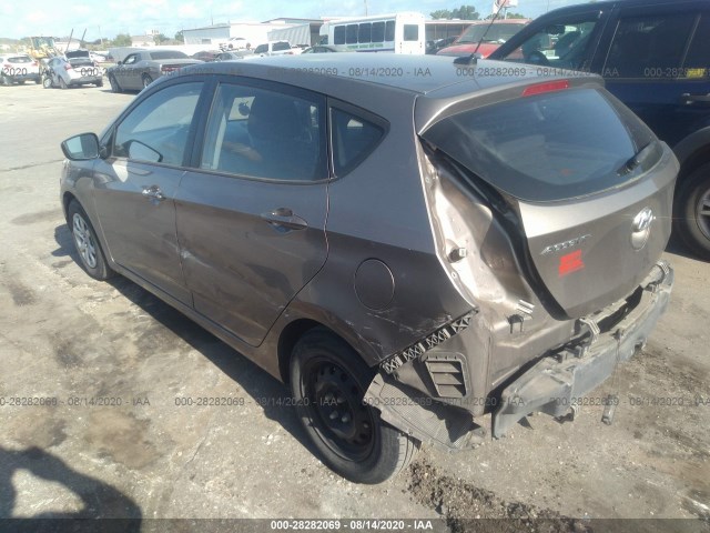 Photo 2 VIN: KMHCT5AE6CU018667 - HYUNDAI ACCENT 