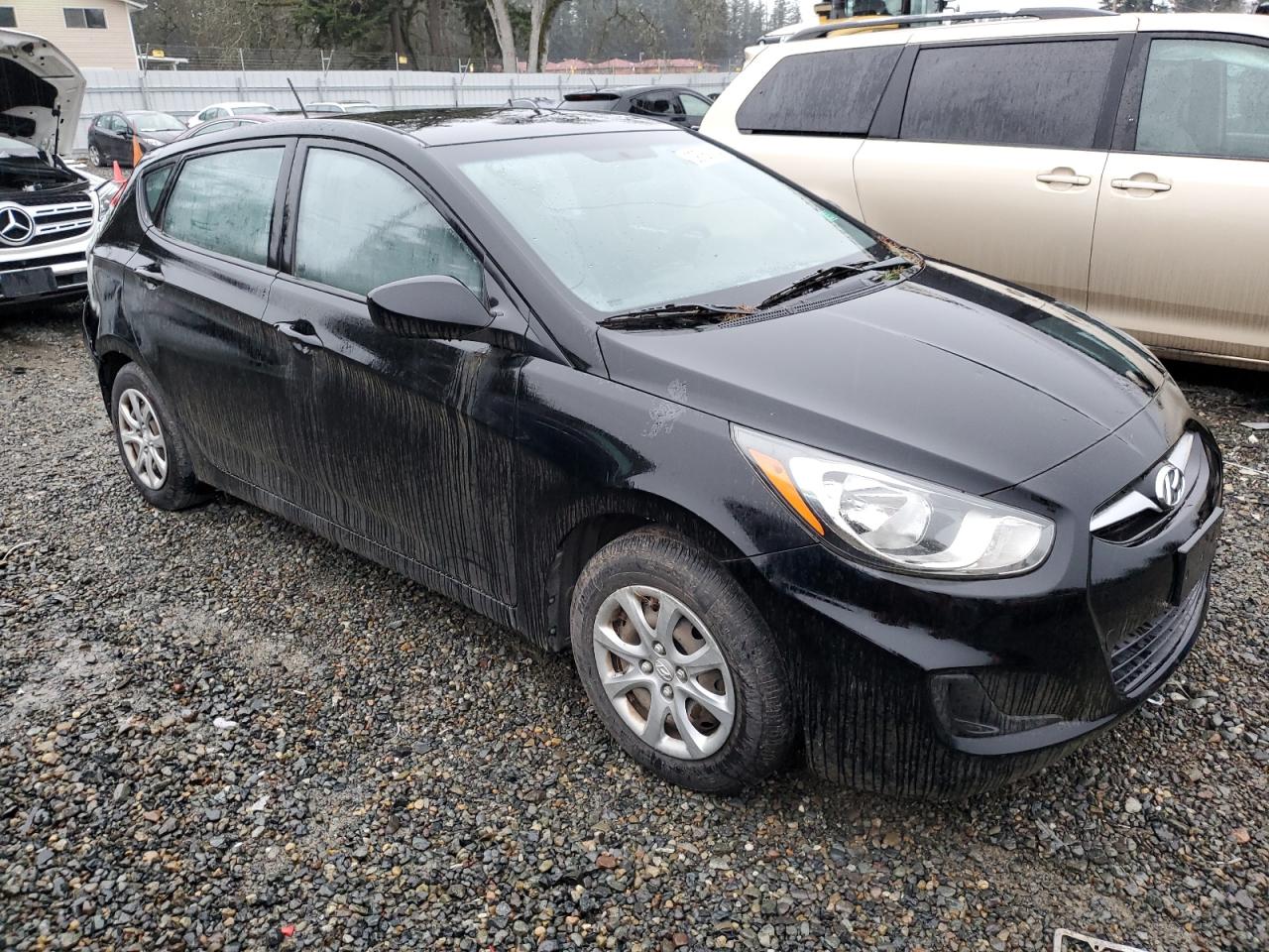 Photo 3 VIN: KMHCT5AE6CU018765 - HYUNDAI ACCENT 