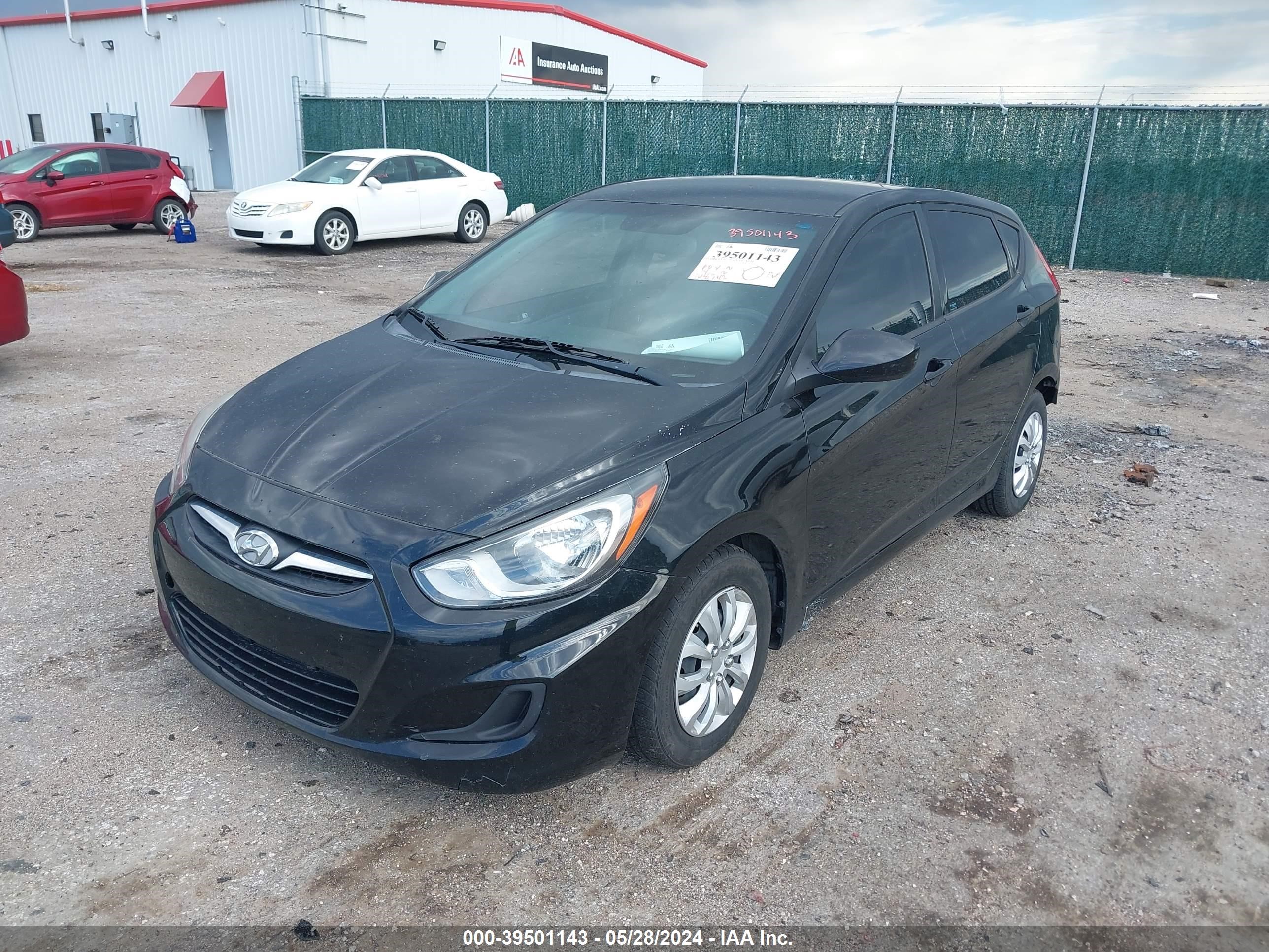 Photo 1 VIN: KMHCT5AE6DU062802 - HYUNDAI ACCENT 