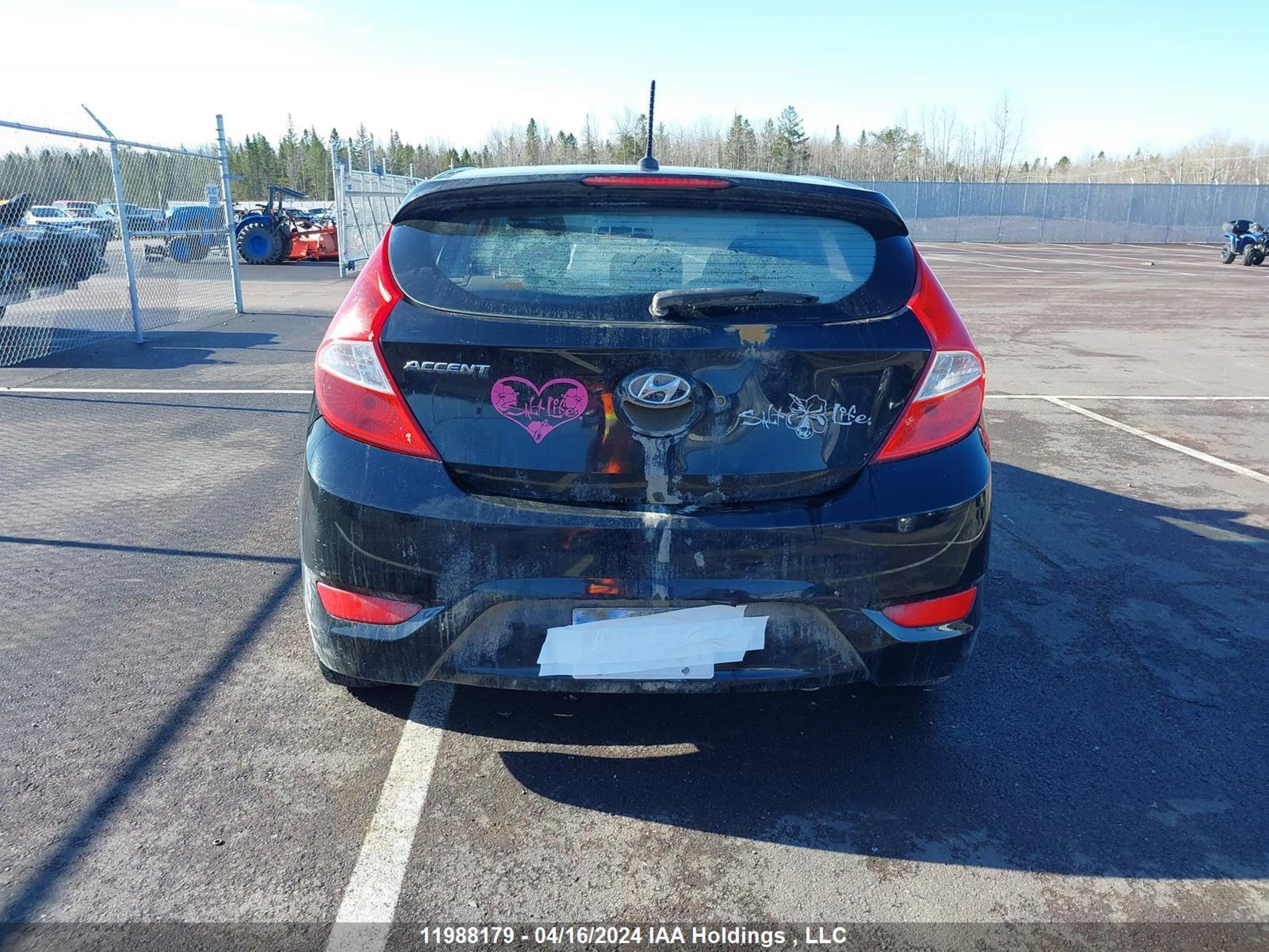 Photo 15 VIN: KMHCT5AE6DU101355 - HYUNDAI ACCENT 