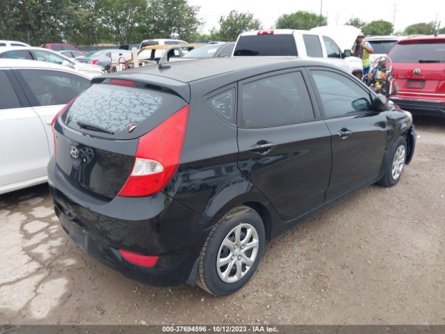 Photo 3 VIN: KMHCT5AE6DU126370 - HYUNDAI ACCENT 