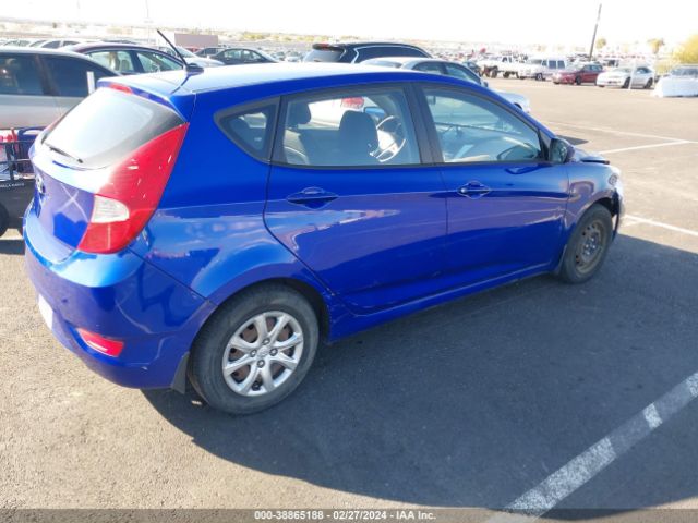 Photo 3 VIN: KMHCT5AE6DU126482 - HYUNDAI ACCENT 