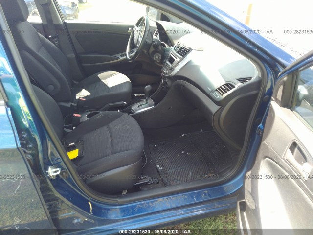 Photo 4 VIN: KMHCT5AE6FU208179 - HYUNDAI ACCENT 