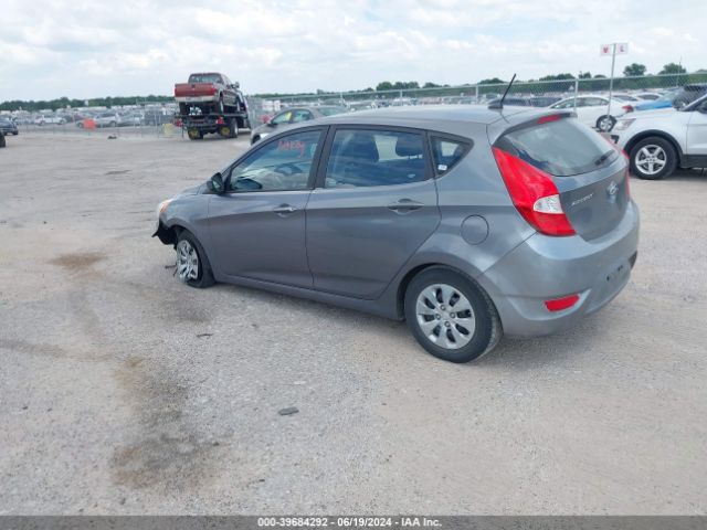 Photo 2 VIN: KMHCT5AE6GU247114 - HYUNDAI ACCENT 