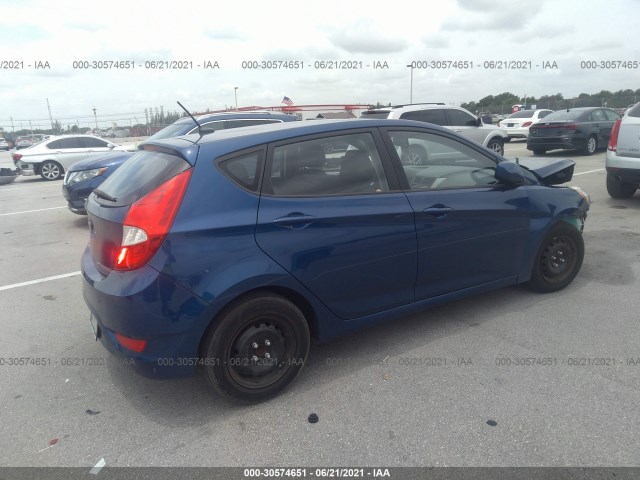 Photo 3 VIN: KMHCT5AE6GU257626 - HYUNDAI ACCENT 