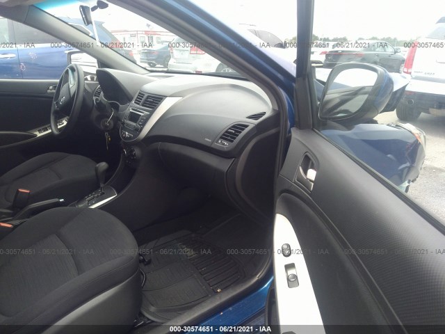 Photo 4 VIN: KMHCT5AE6GU257626 - HYUNDAI ACCENT 