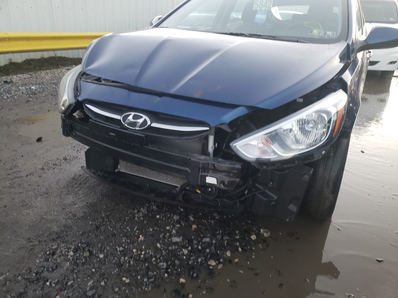 Photo 8 VIN: KMHCT5AE6GU269386 - HYUNDAI ACCENT SE 