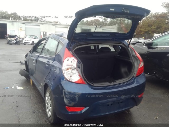 Photo 2 VIN: KMHCT5AE6GU288102 - HYUNDAI ACCENT 