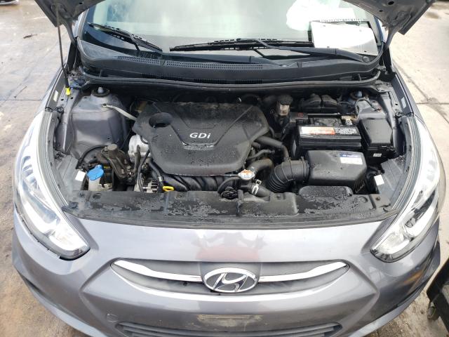 Photo 6 VIN: KMHCT5AE6HU315347 - HYUNDAI ACCENT SE 