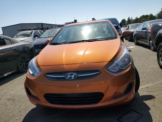 Photo 4 VIN: KMHCT5AE6HU316837 - HYUNDAI ACCENT SE 