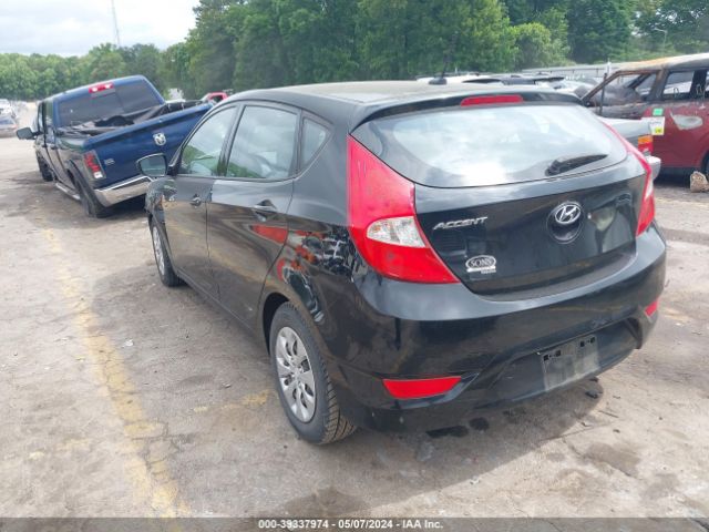 Photo 2 VIN: KMHCT5AE6HU318958 - HYUNDAI ACCENT 