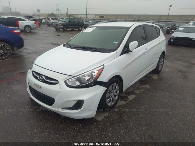 Photo 1 VIN: KMHCT5AE6HU319740 - HYUNDAI ACCENT 