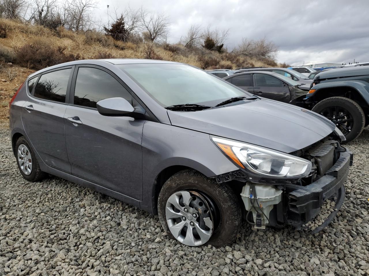 Photo 3 VIN: KMHCT5AE6HU321276 - HYUNDAI ACCENT 