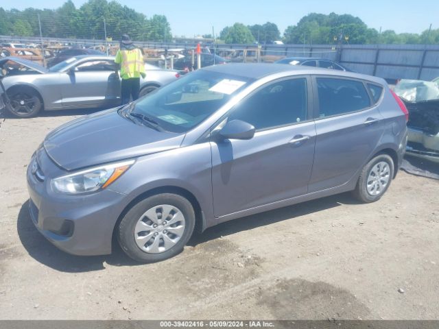 Photo 1 VIN: KMHCT5AE6HU329118 - HYUNDAI ACCENT 