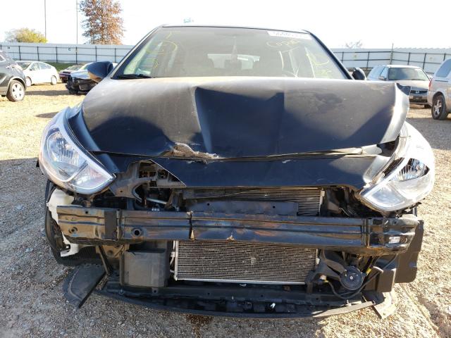 Photo 8 VIN: KMHCT5AE6HU337879 - HYUNDAI ACCENT SE 