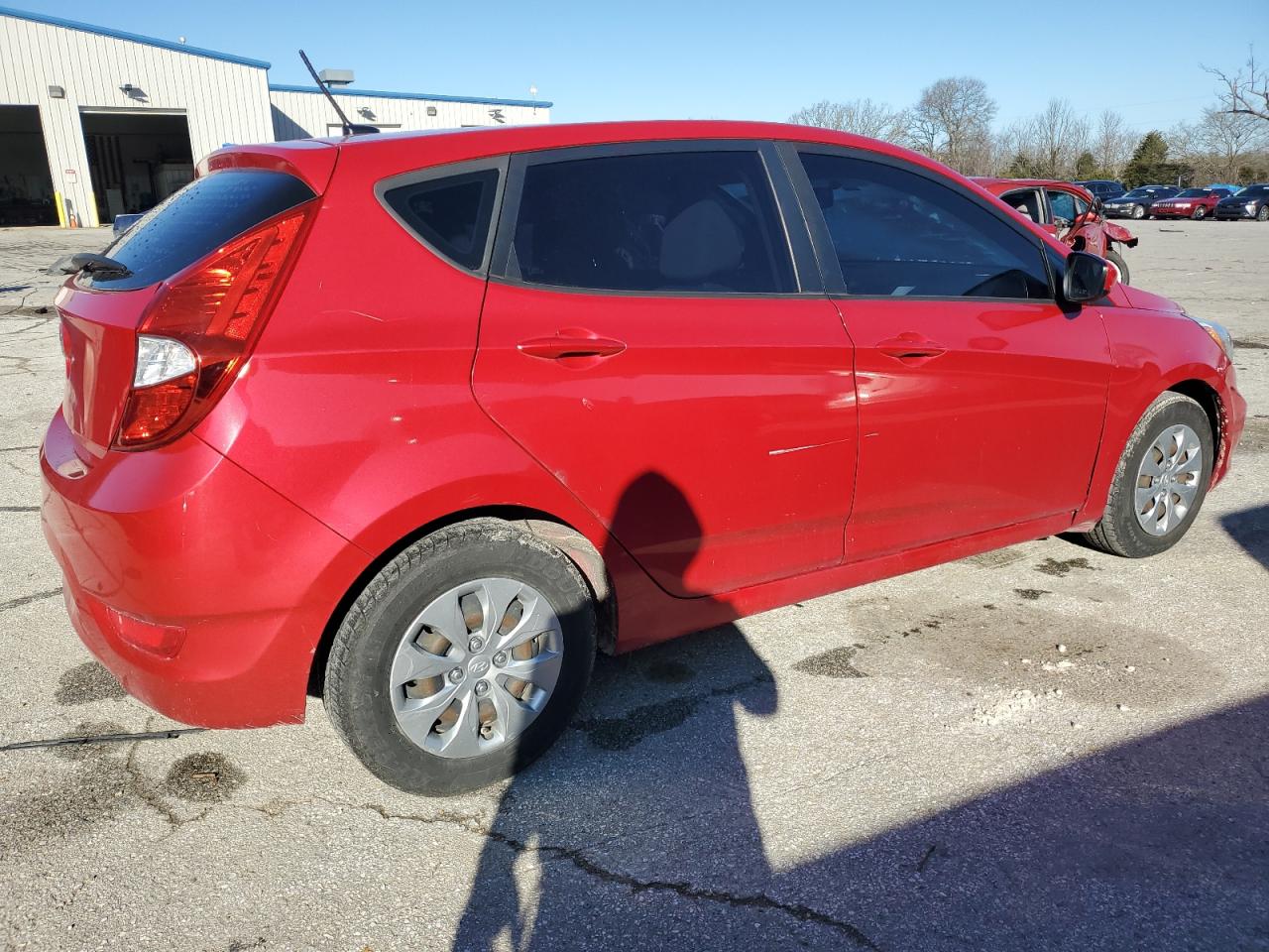 Photo 2 VIN: KMHCT5AE6HU341057 - HYUNDAI ACCENT 