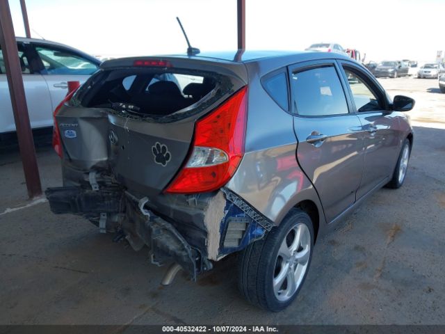 Photo 3 VIN: KMHCT5AE6HU360028 - HYUNDAI ACCENT 