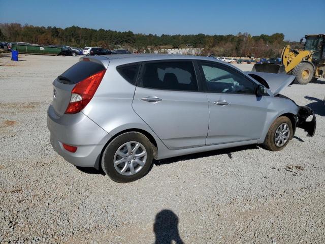 Photo 2 VIN: KMHCT5AE7CU032769 - HYUNDAI ACCENT 