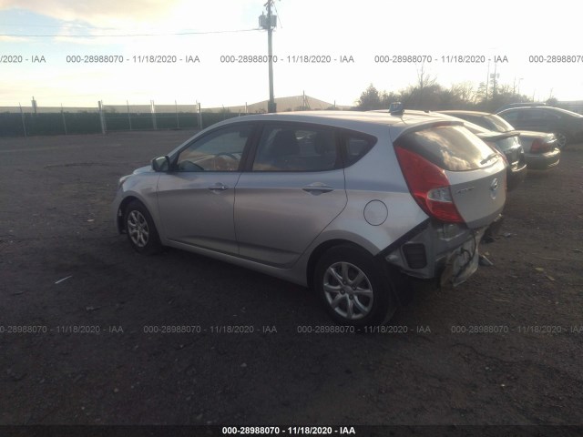 Photo 2 VIN: KMHCT5AE7DU082475 - HYUNDAI ACCENT 