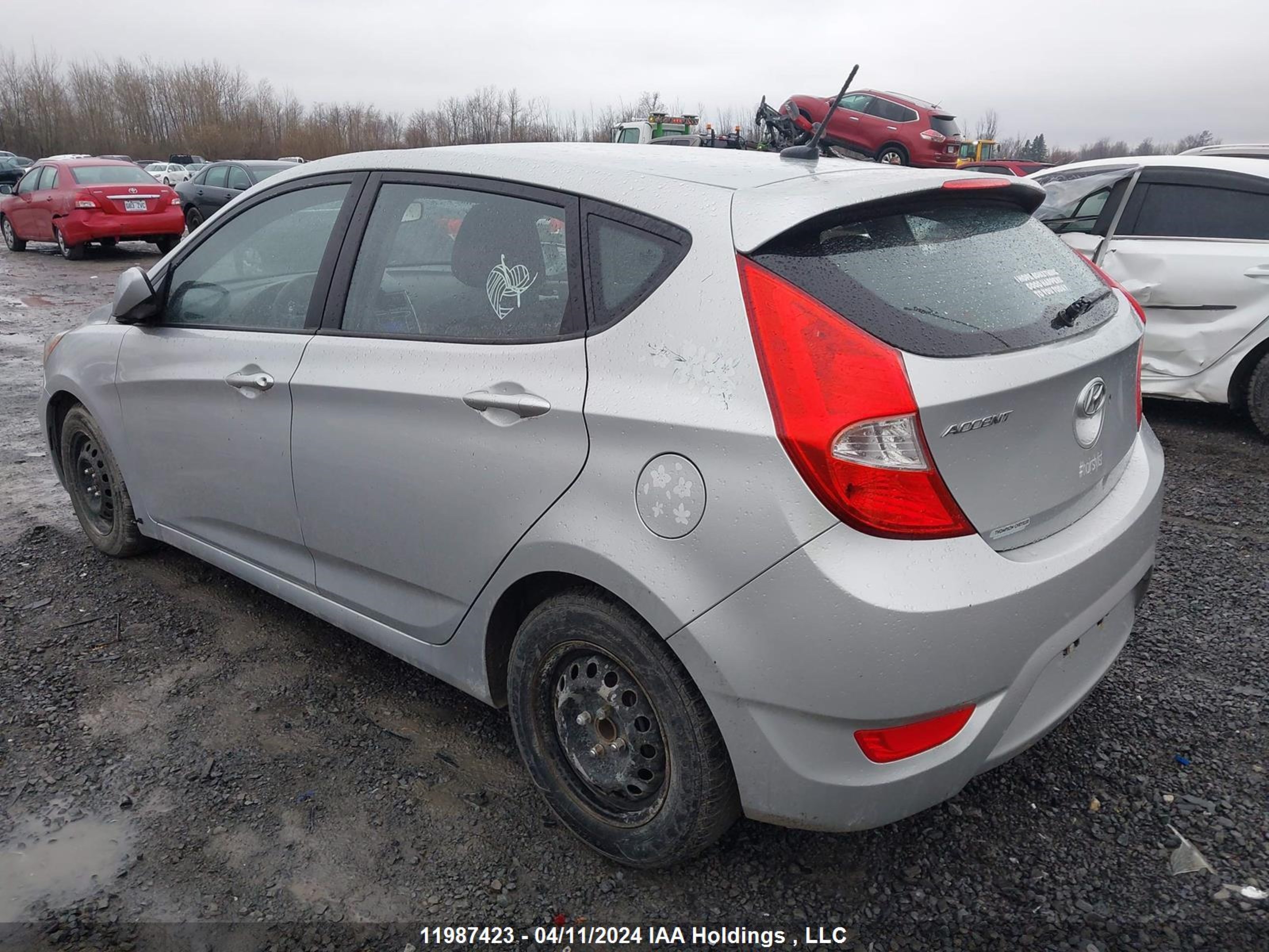 Photo 2 VIN: KMHCT5AE7DU110128 - HYUNDAI ACCENT 