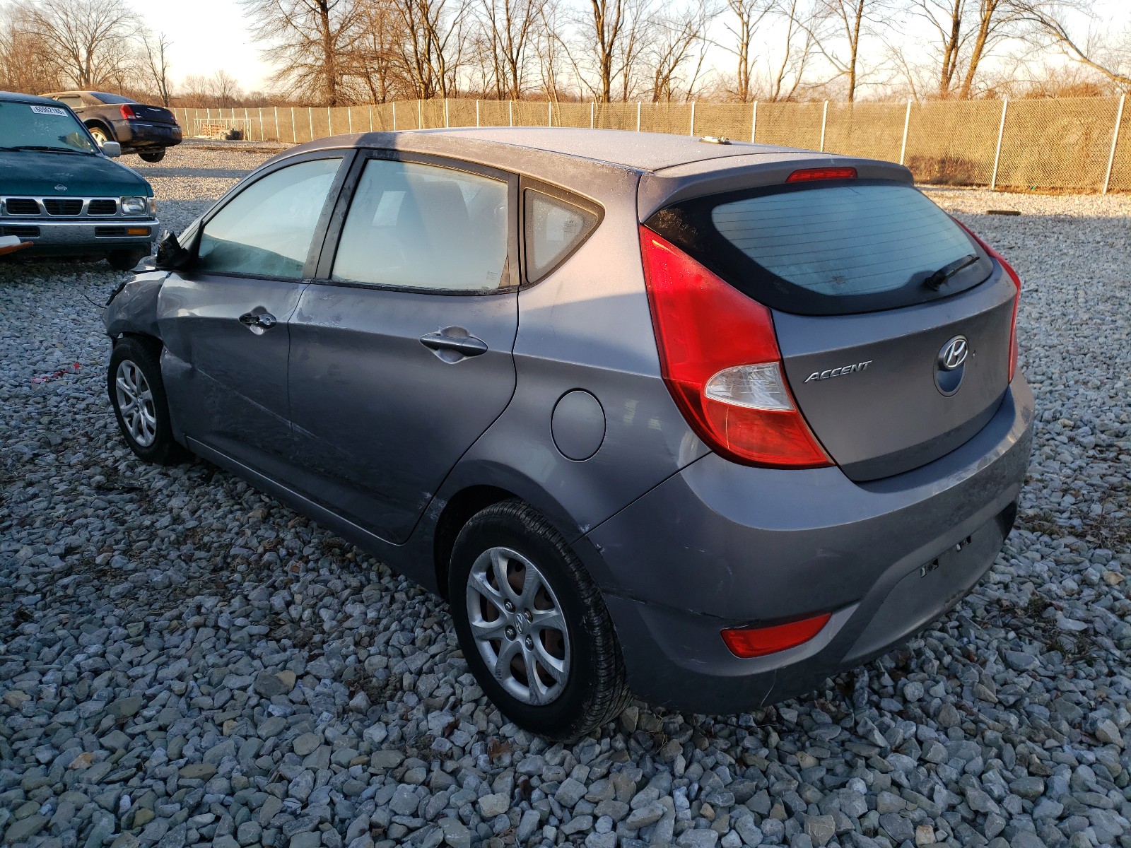 Photo 2 VIN: KMHCT5AE7DU129116 - HYUNDAI ACCENT GLS 