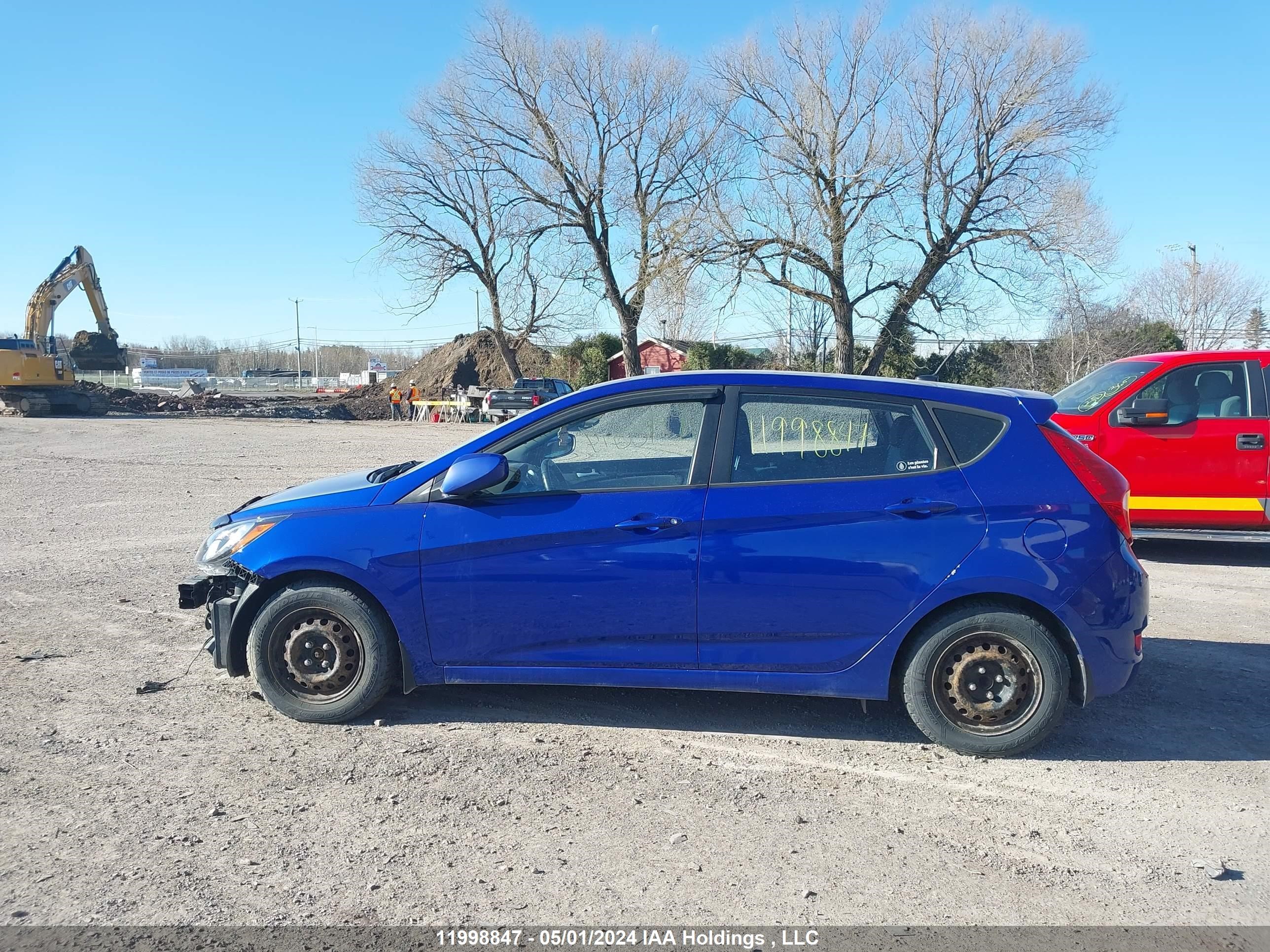 Photo 14 VIN: KMHCT5AE7EU155085 - HYUNDAI ACCENT 