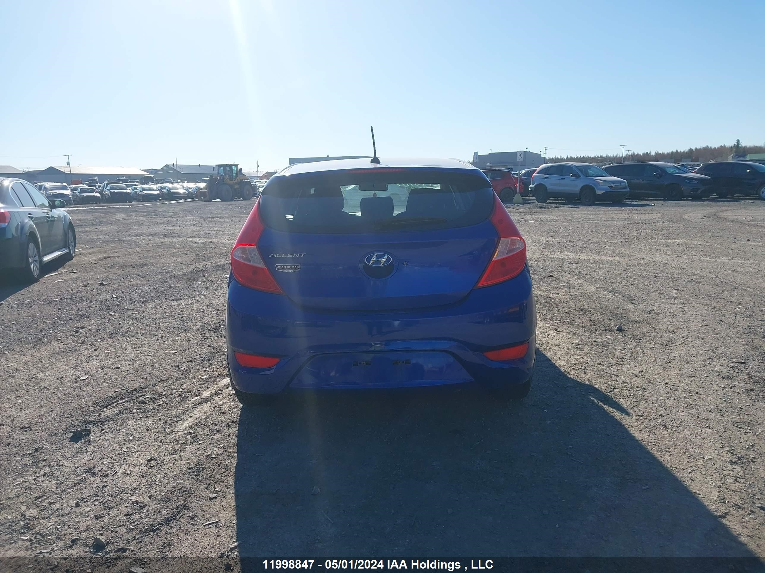 Photo 16 VIN: KMHCT5AE7EU155085 - HYUNDAI ACCENT 