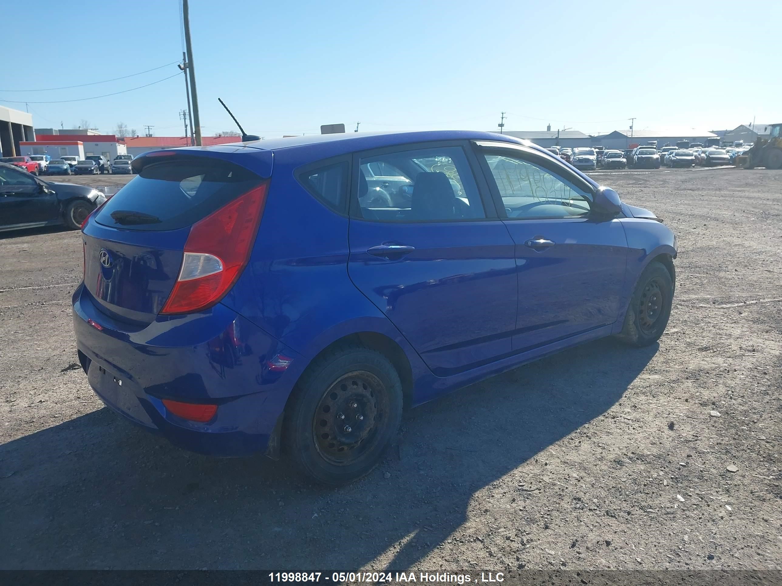 Photo 3 VIN: KMHCT5AE7EU155085 - HYUNDAI ACCENT 