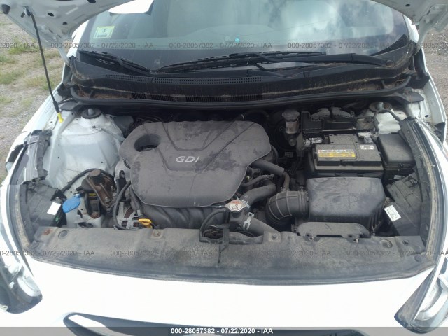 Photo 9 VIN: KMHCT5AE7FU215612 - HYUNDAI ACCENT 