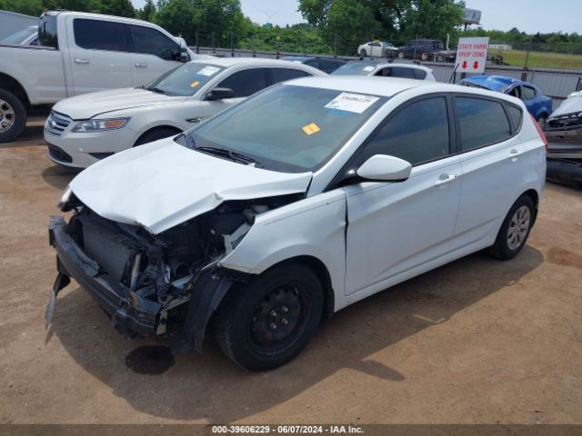 Photo 1 VIN: KMHCT5AE7FU225802 - HYUNDAI ACCENT 