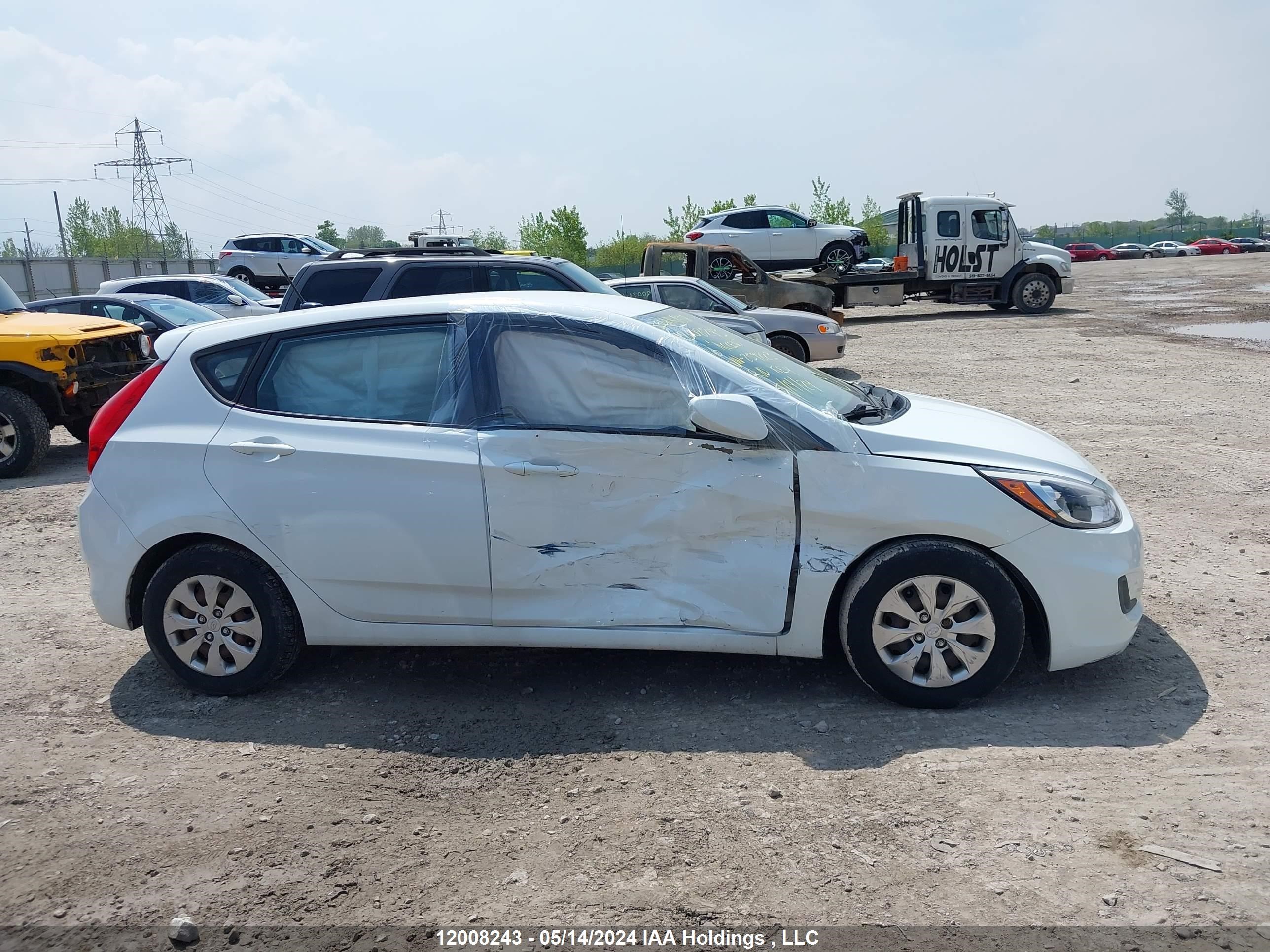 Photo 12 VIN: KMHCT5AE7GU259823 - HYUNDAI ACCENT 