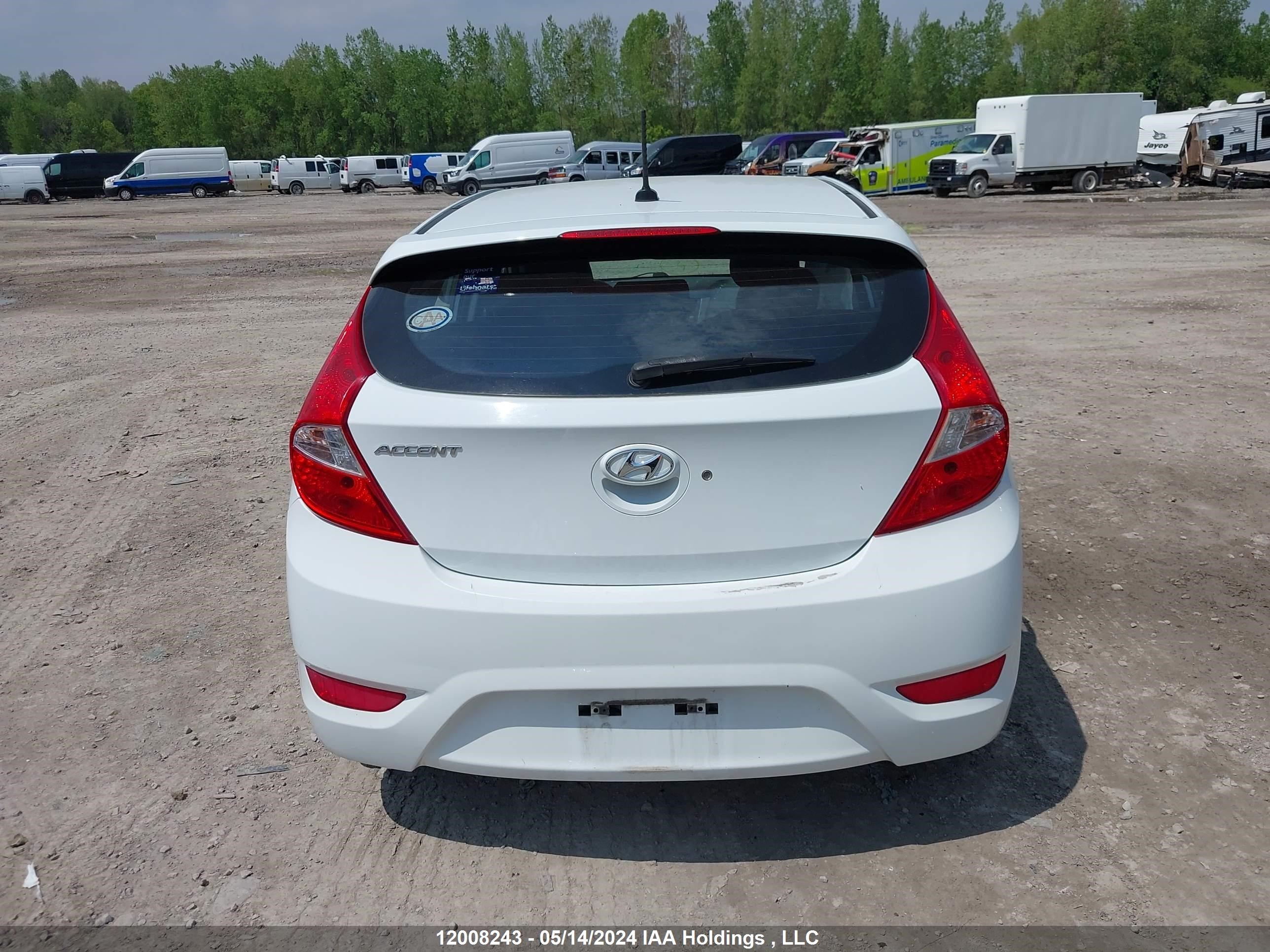 Photo 15 VIN: KMHCT5AE7GU259823 - HYUNDAI ACCENT 