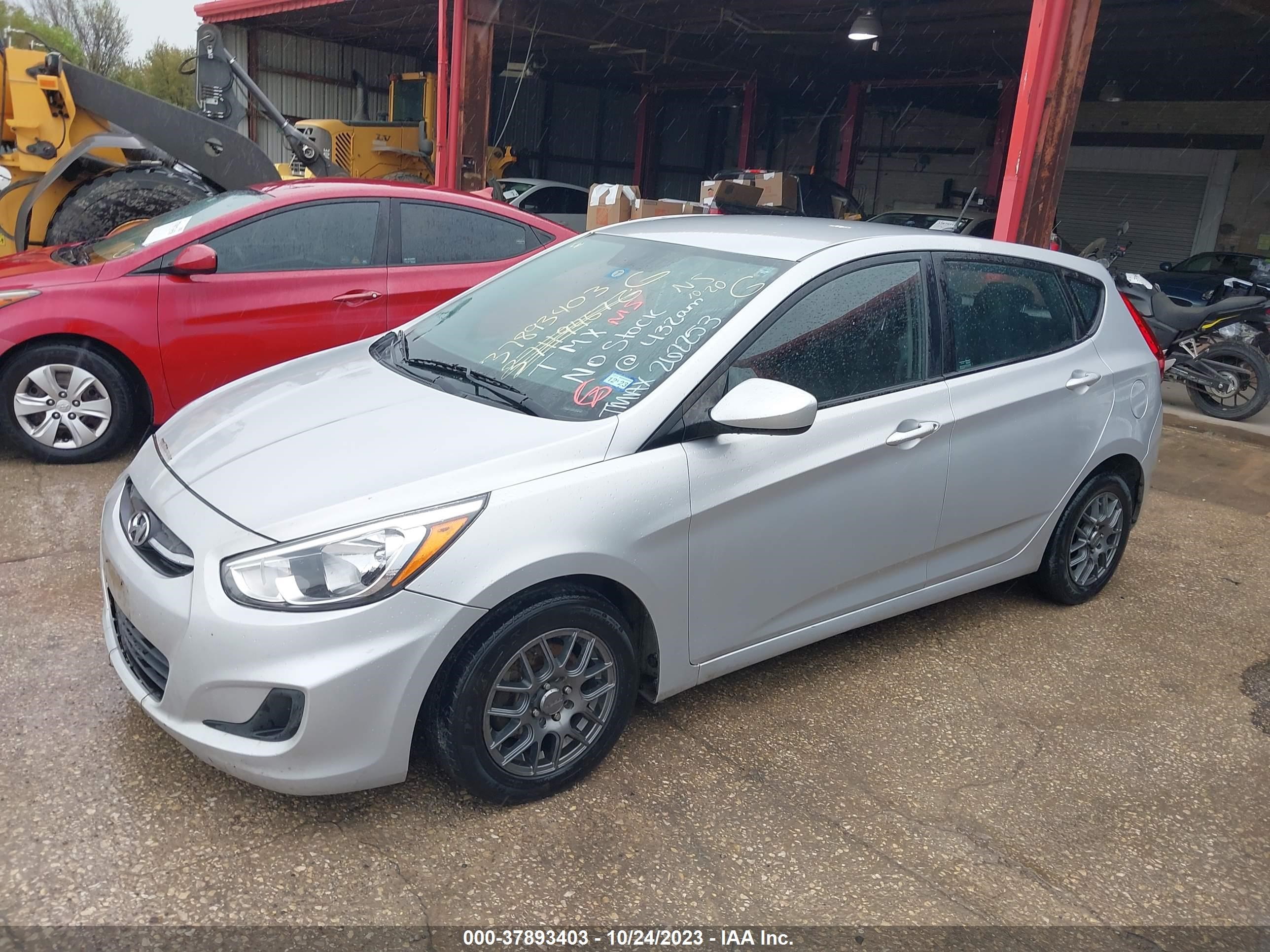 Photo 1 VIN: KMHCT5AE7GU262253 - HYUNDAI ACCENT 