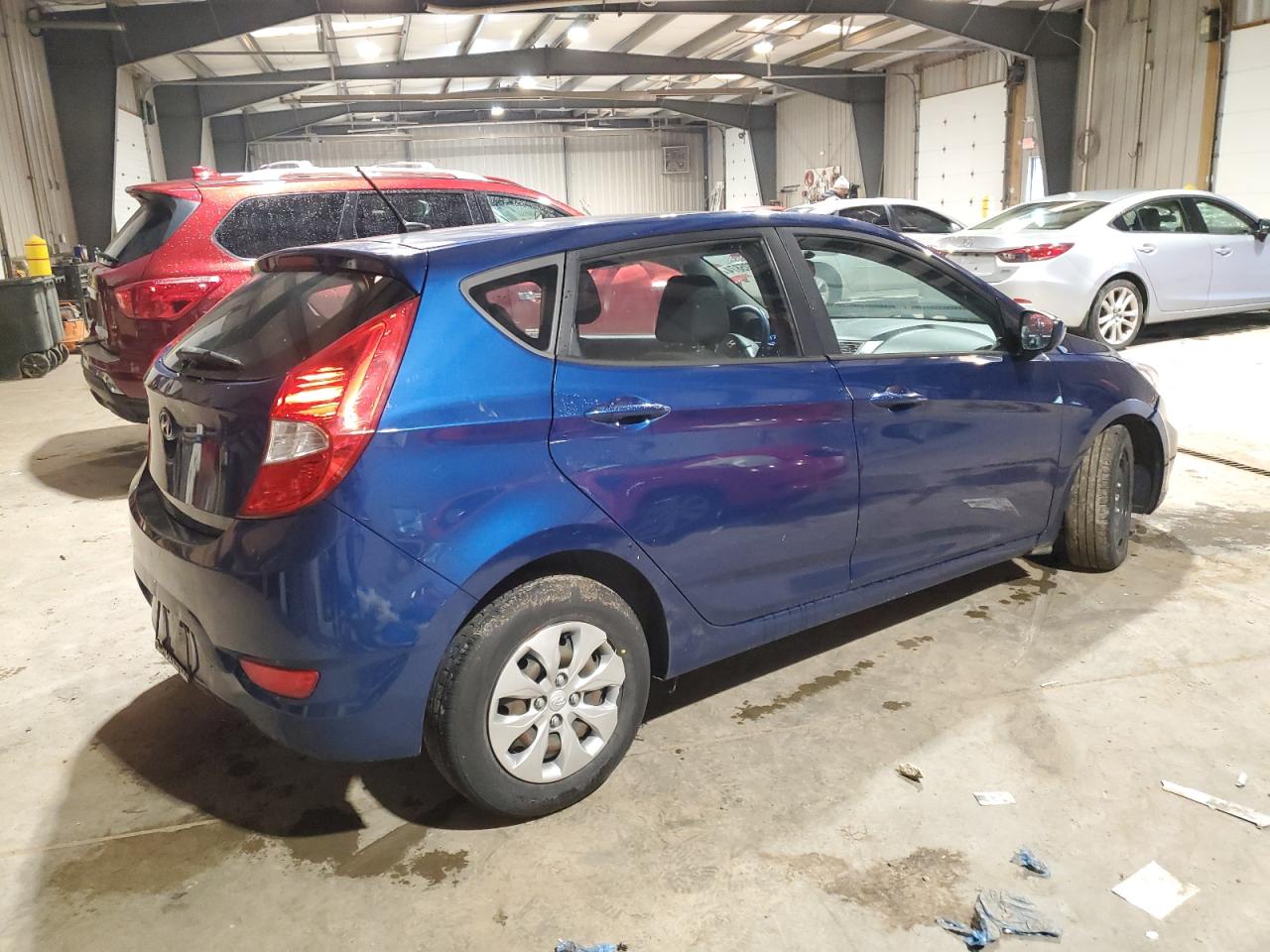 Photo 2 VIN: KMHCT5AE7GU268313 - HYUNDAI ACCENT 