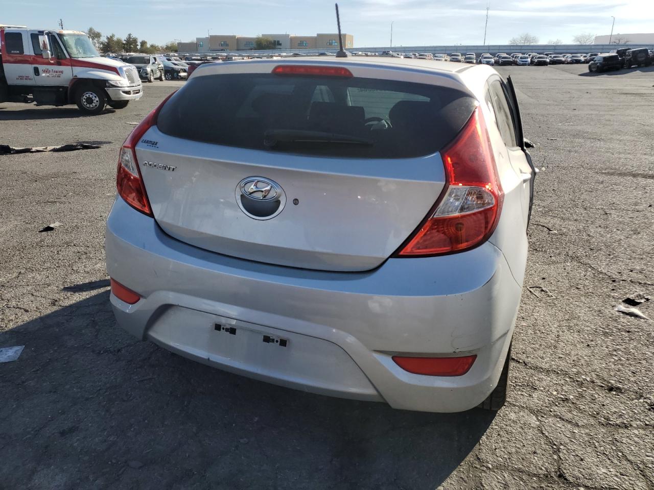 Photo 5 VIN: KMHCT5AE7GU294345 - HYUNDAI ACCENT 