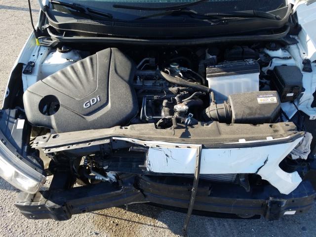 Photo 6 VIN: KMHCT5AE7HU315597 - HYUNDAI ACCENT SE 